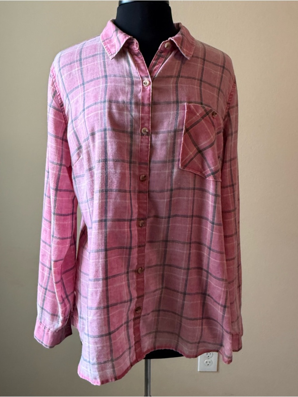 MAURICES Pink Plaid Button-Up Shirt Size XL - Picture 12 of 12